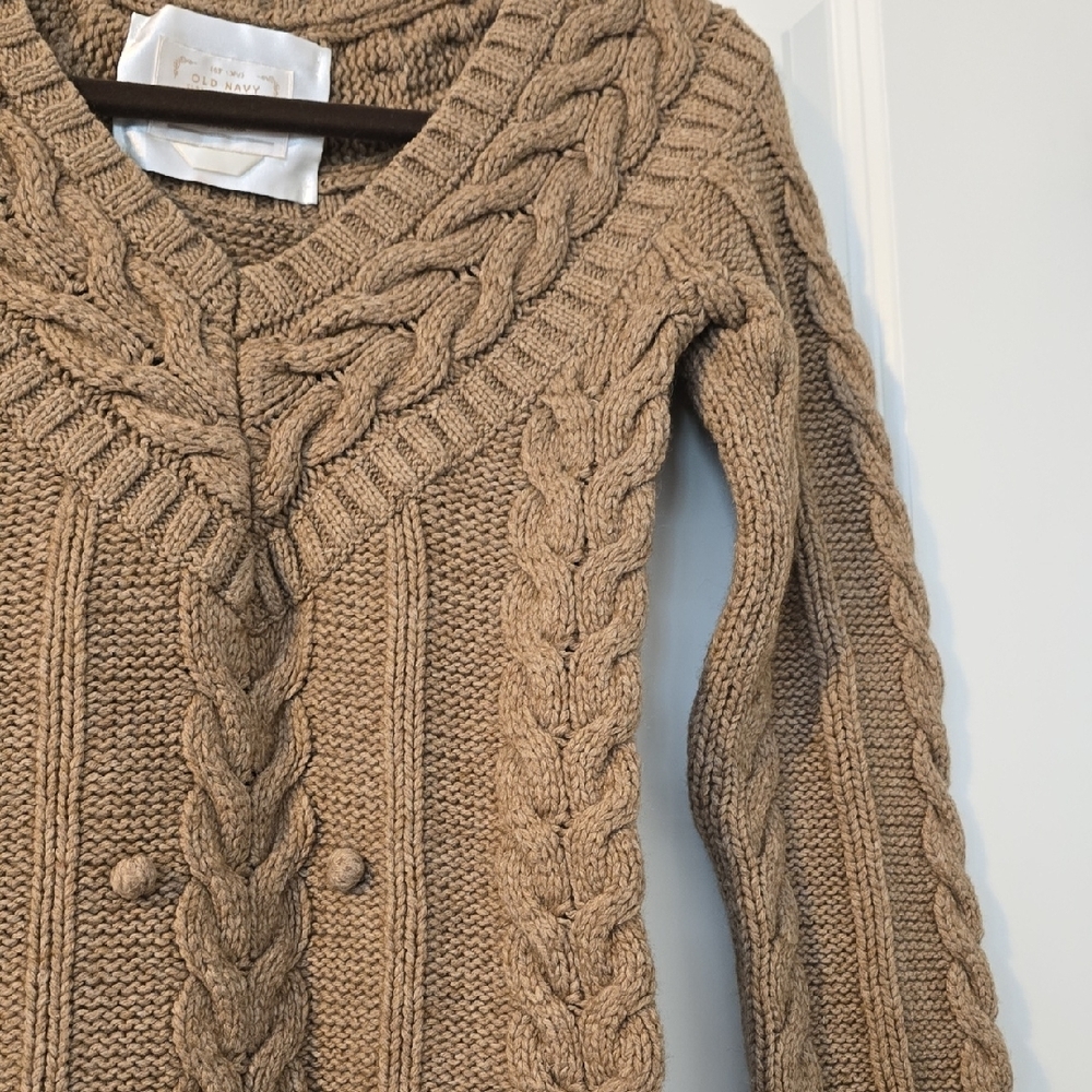Old Navy V-Neck Cable Knit Sweater - Light Brown/Tan. Size XS - Picture 4 of 14